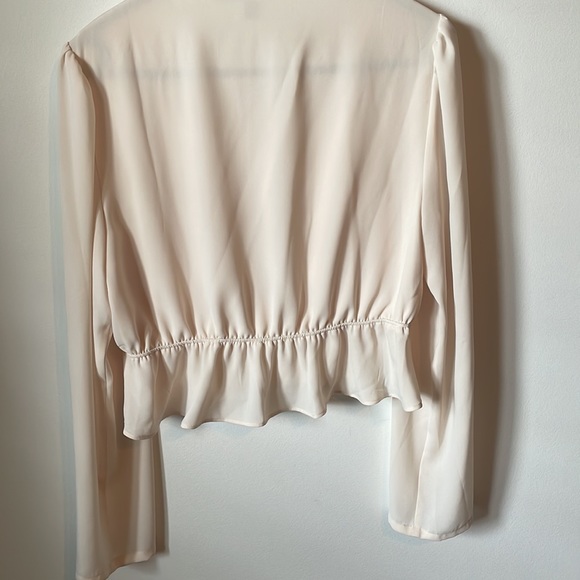 Sunday Best Top - Picture 3 of 3